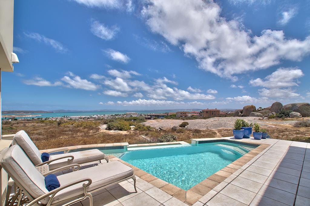 At The Rocks Guesthouse Langebaan Extérieur photo
