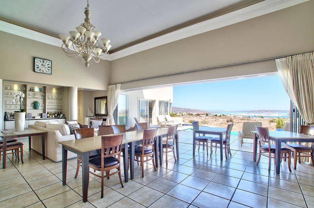 At The Rocks Guesthouse Langebaan Extérieur photo