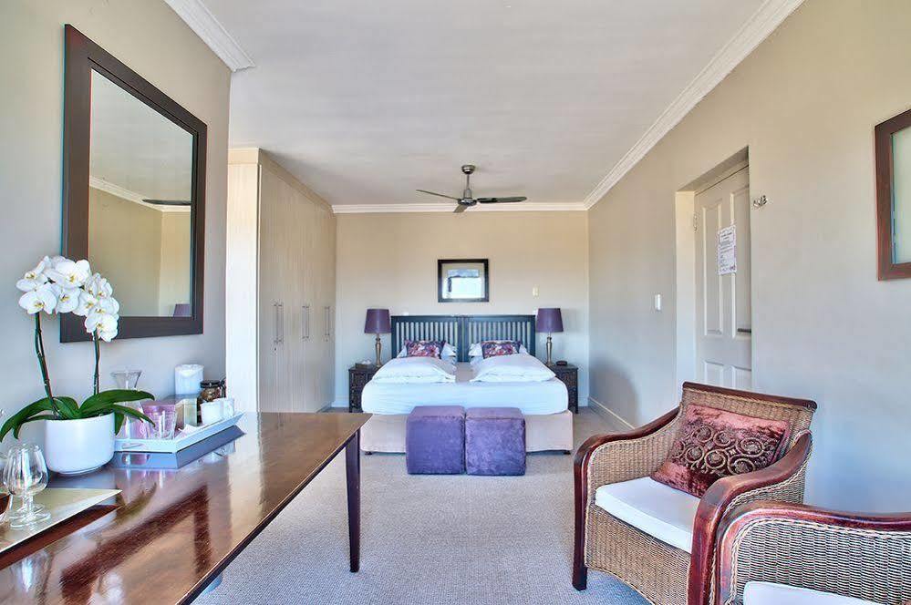 At The Rocks Guesthouse Langebaan Extérieur photo